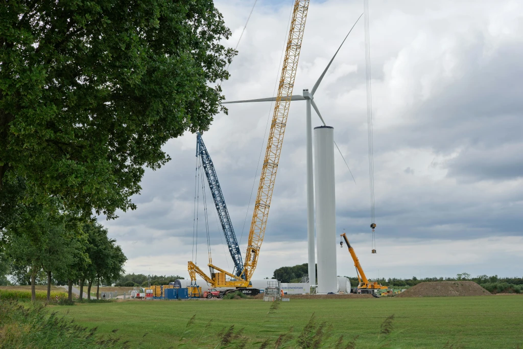 Strategic bridge funding concept for corporate entities seeking OTS finance and operational control.